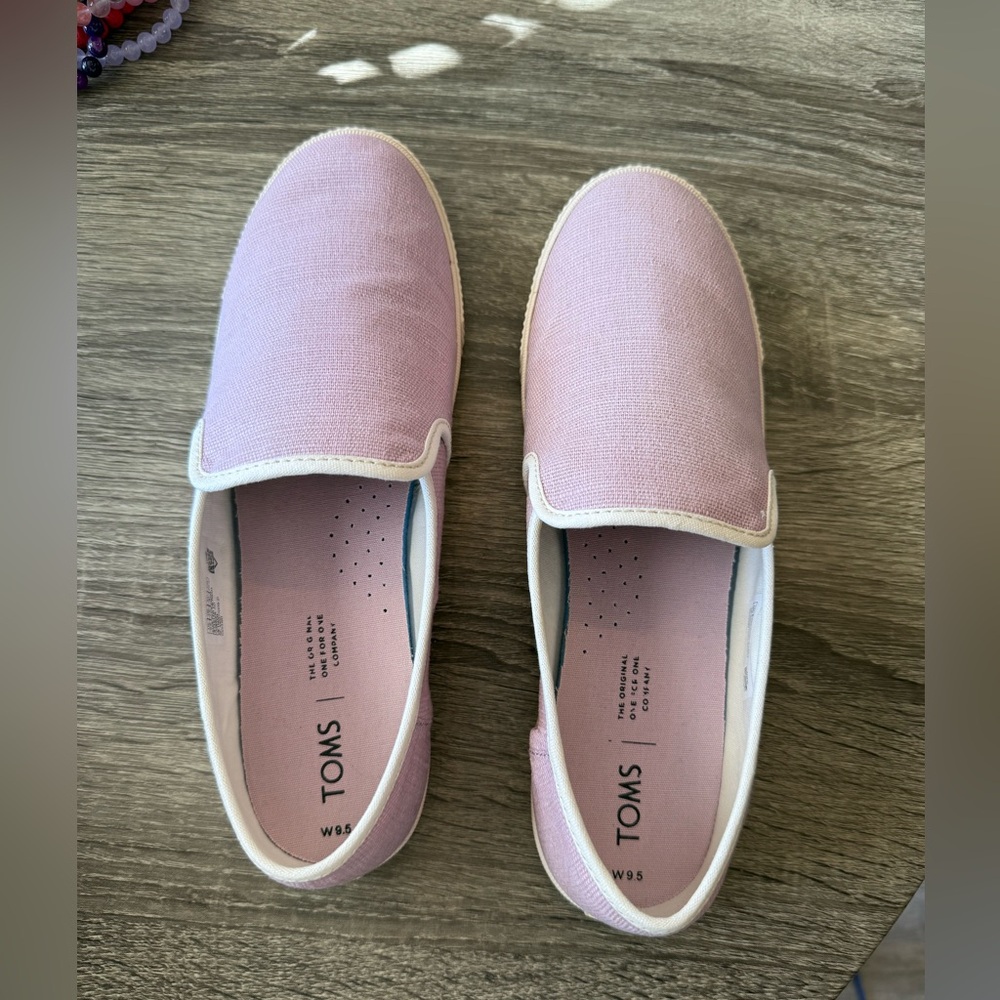 Women’s shoes